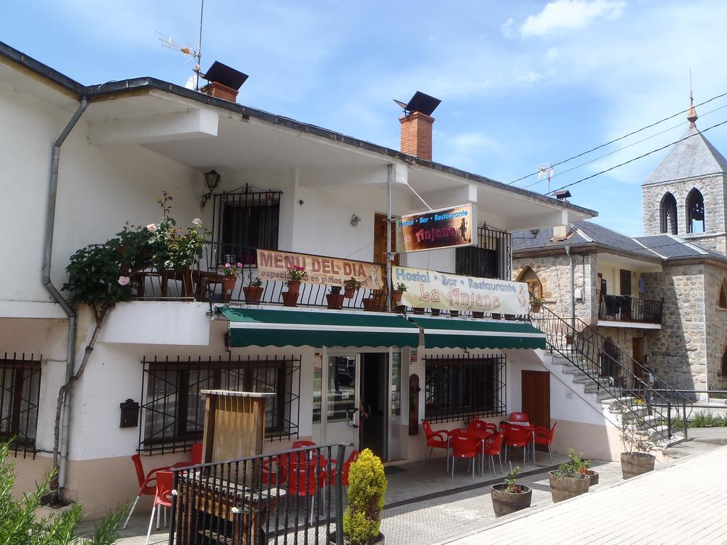 La Anjana Ojedo Potes Exterior photo